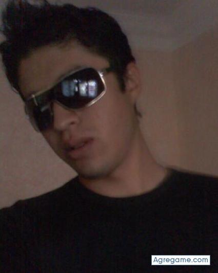 israel chico soltero en Tecolotlán