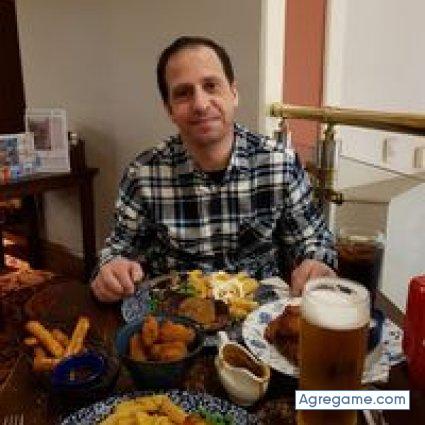 oscarreyes3735 chico soltero en Granada