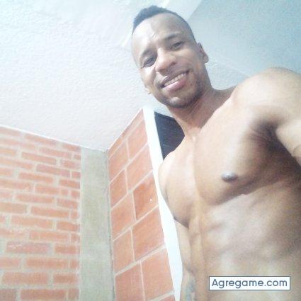 Jhonatanv chico soltero en Armenia