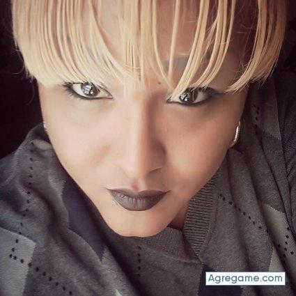 Yaritza Robles