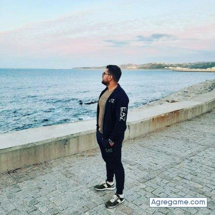 Samasimo chico soltero en 