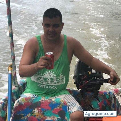 enriquepiedra chico soltero en Jaco Beach