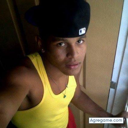 sthivencorrea chico soltero en Caripito