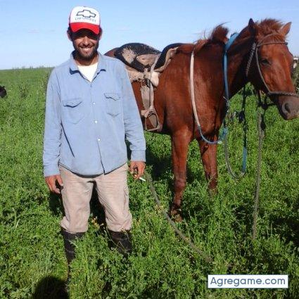 Harim2 chico soltero en Capilla Del Señor