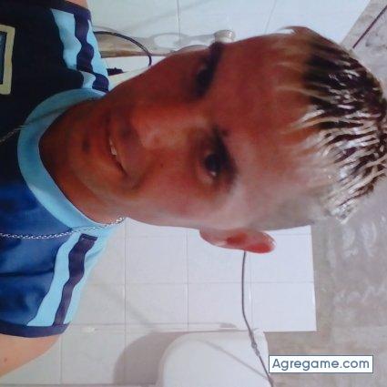 leolopez3005 chico soltero en Luján