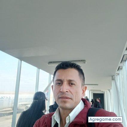 Yoni4382 chico soltero en Cartago