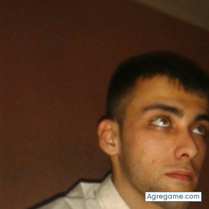 Victor211 chico soltero en Sant adria de besos