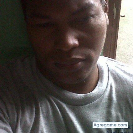 KENT1 chico casado en El Chorrillo