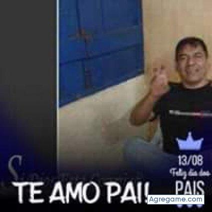 Poroucho chico soltero en Ypacarai