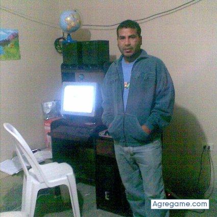 percyronald chico soltero en Omate