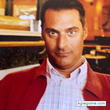 PedroMarzo chico divorciado en O Barco de Valdeorras