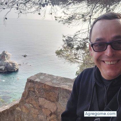 Jordan11111 chico separado en Barcelona