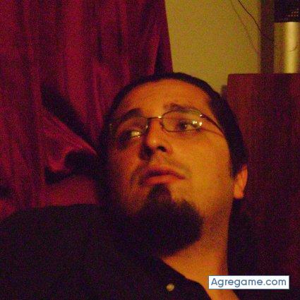 mordekay chico soltero en Bollenar