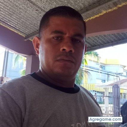 64340381 chico soltero en Santiago