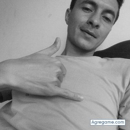 Darydavis chico soltero en Santo Domingo De Los Colorados