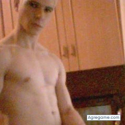 bitxitoo69 chico soltero en San Adrian