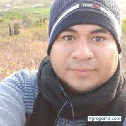 martinsaldana6956 chico soltero en Oyotún