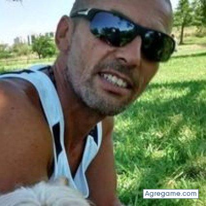 hugocastillo7772 chico soltero en Necochea