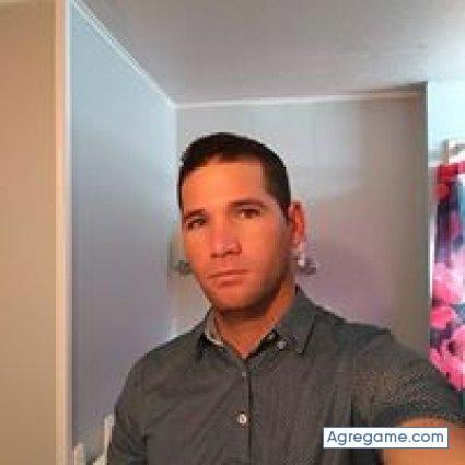 yonymiler chico soltero en North Charleston