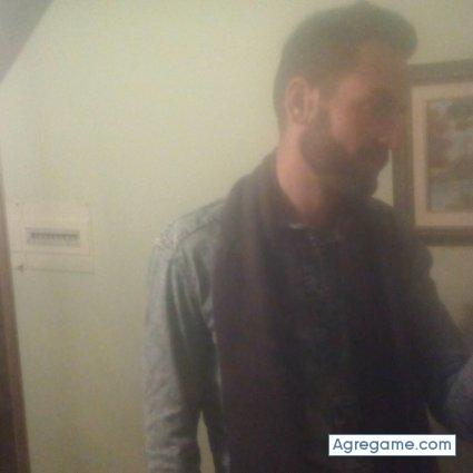 Astasio chico soltero en O Barco de Valdeorras