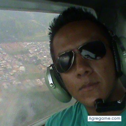alejos chico soltero en Shell