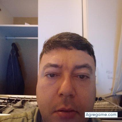 tarikbeyuki chico soltero en Bilbao