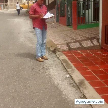 Osarov chico soltero en Barandillas