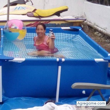 lorraineperex chica soltera en Providence