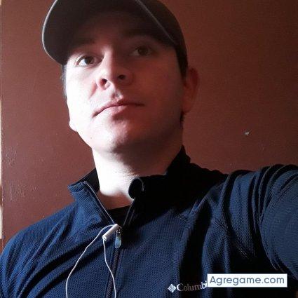 ALEXANDER1077 chico soltero en Talca