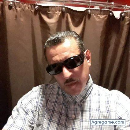 CHILANGO11 chico soltero en Taft