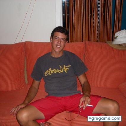 polotravieso chico soltero en Guargacho