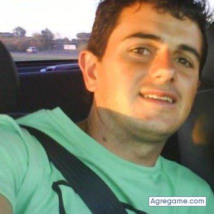 cesarfollonier chico soltero en Zárate