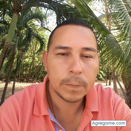 Wicayo chico soltero en San Miguelito