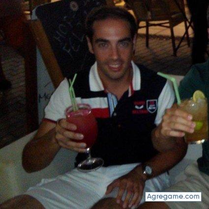 Hugo1983 chico soltero en Belmez