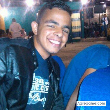 amund chico soltero en El Sombrero