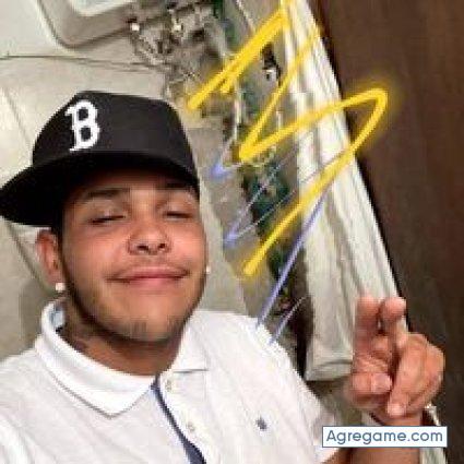 lucascaballero chico soltero en Montevideo