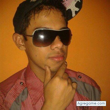 mahinloko chico soltero en Puerto Quijarro