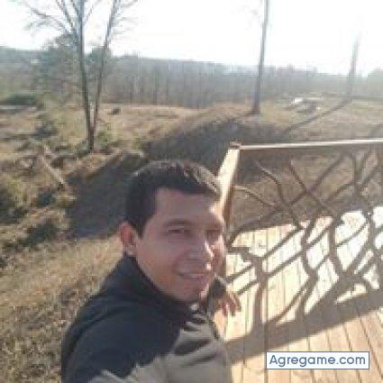 lazaroperes chico soltero en Birmingham