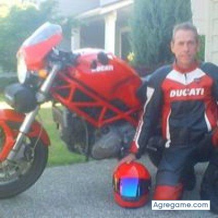 rickyrick4493 chico divorciado en Greeley