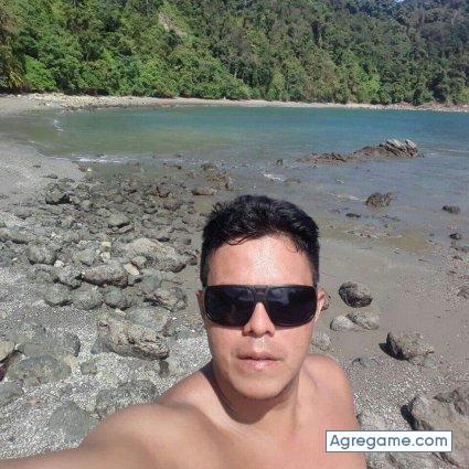 Kambute chico soltero en Desamparados