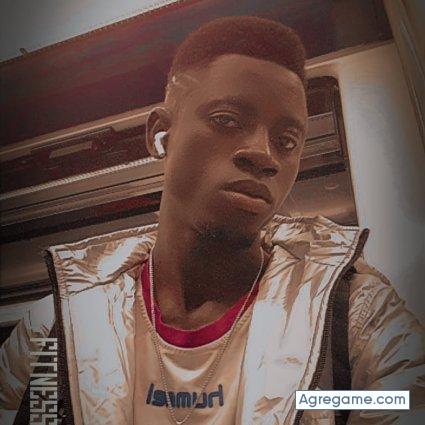 Makan2034 chico soltero en Madrid