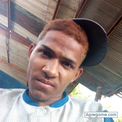 Edwinyer99 chico soltero en Guarenas