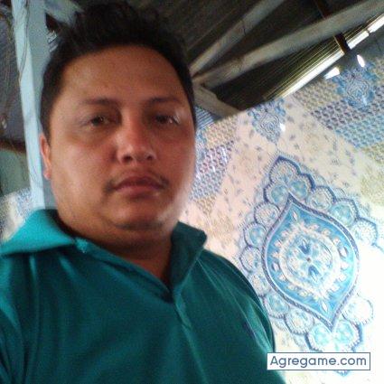 esvinruiz chico soltero en Poptun