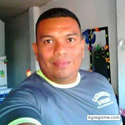 johnluciano37 chico soltero en Montería