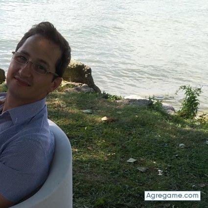 frchemistry chico soltero en 