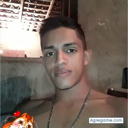 fernandomartinez4018 chico soltero en San Isidro De Coronado