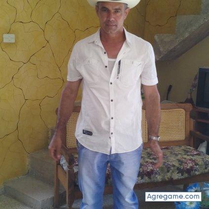 osmanys74 chico divorciado en Cabaiguán
