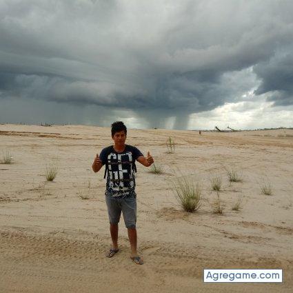Salvador1988 chico soltero en Puerto Maldonado