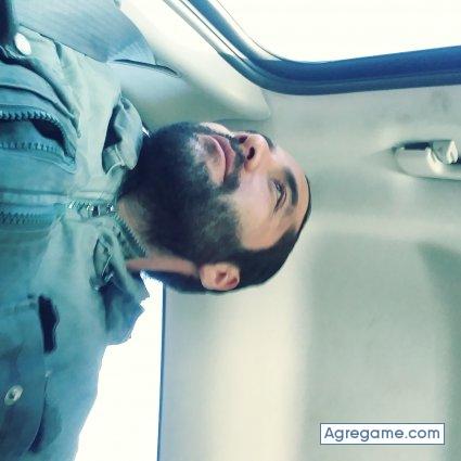 PINPON25 chico soltero en Gresham