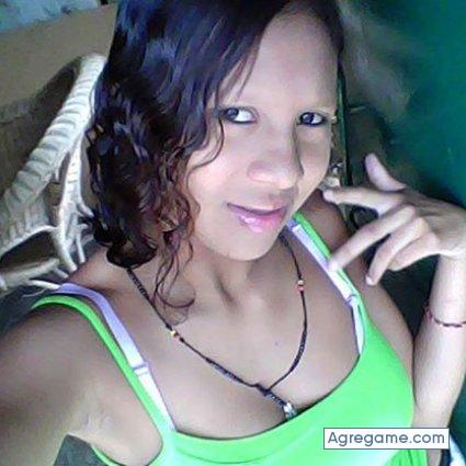 rosy2 chica soltera en Higuerote